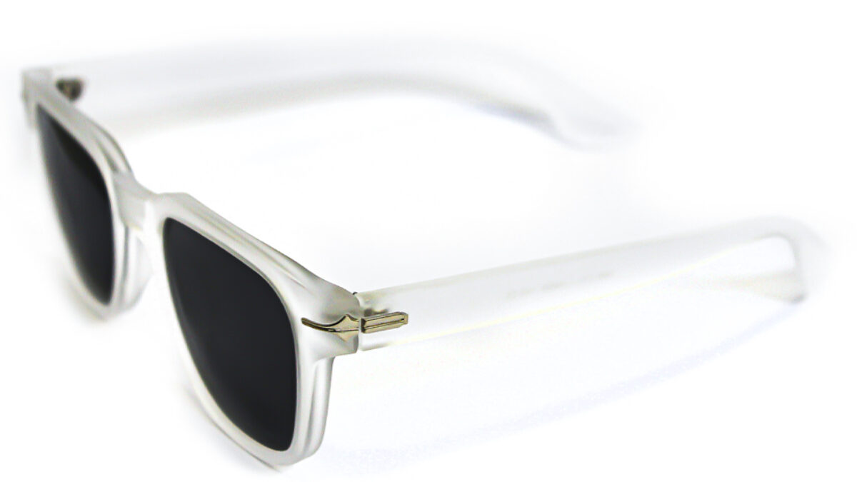 Strata Rider White Acetate Sunglasses | Polarized | Unisex | Like New STRATA 2 JUNIOR Goggle White – 100% main image 4